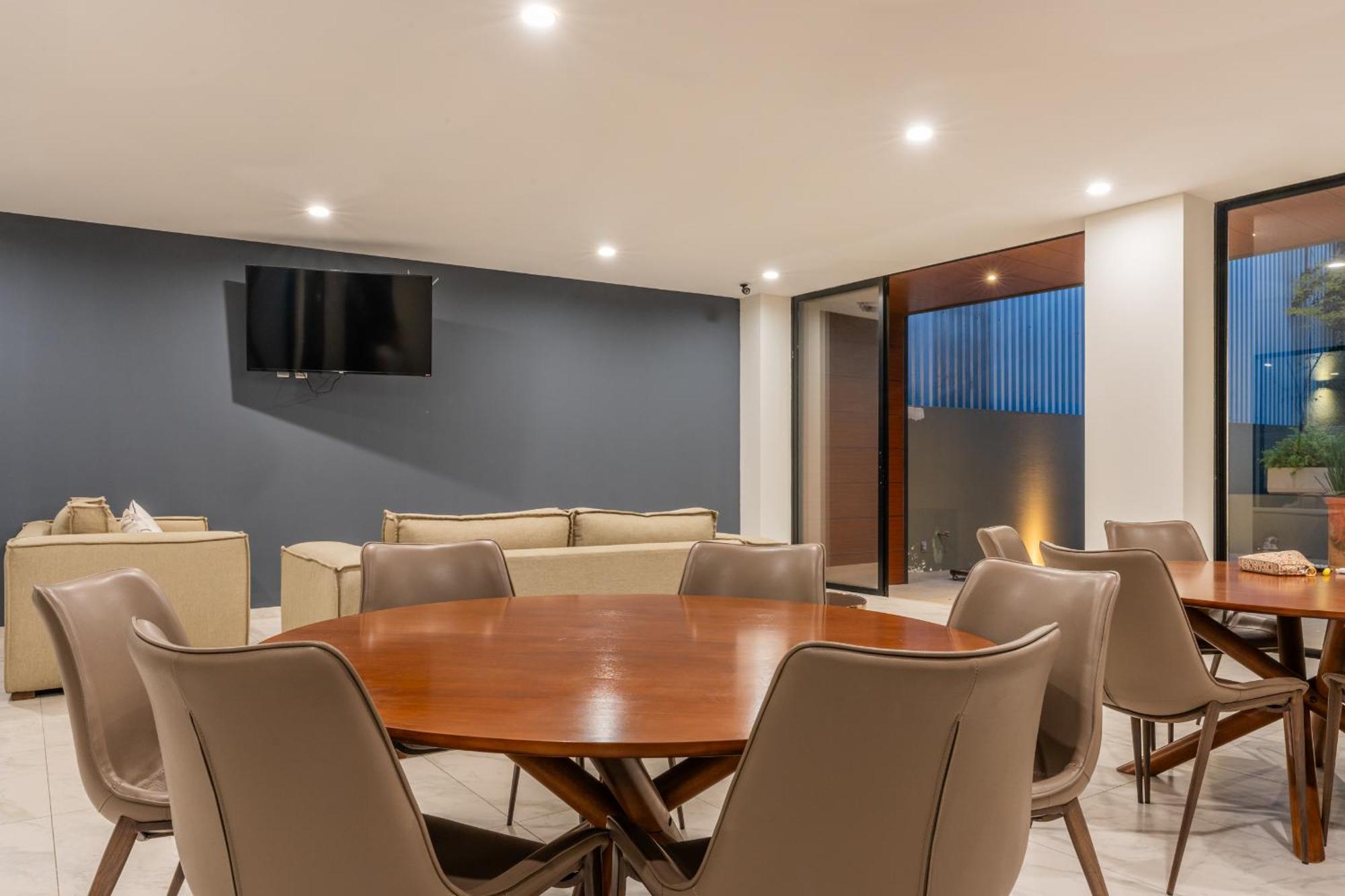 Dreamhaus Guadalajara Country Club Aparthotel Ngoại thất bức ảnh